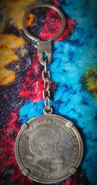 Llavero Moneda Lady Diana 1961-1997