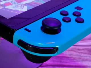 Nintendo Switch Azul/Rojo 