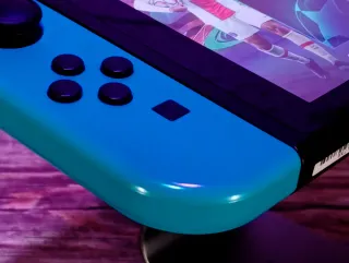 Nintendo Switch Azul/Rojo 