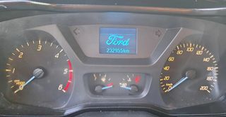 Ford Transit camion 