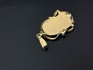 colgante oro 18k con piedra