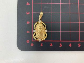 colgante oro 18k con piedra
