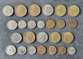25 MONEDAS DE BELGICA DE DIFERENTE MODELO (1)