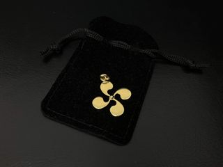 colgante oro 18k