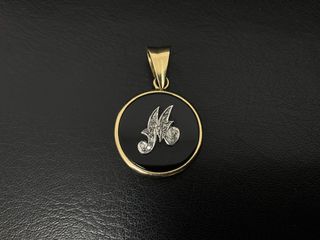 colgante oro 18k con piedra con diamante