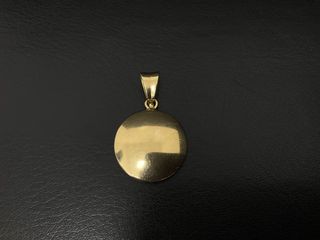colgante oro 18k con piedra con diamante