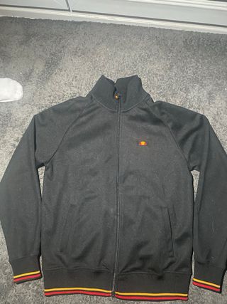 Chaqueta deportiva Ellesse negra multicolor