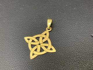 colgante oro 18k