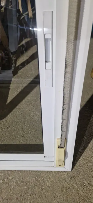 Ventana corredera con persiana