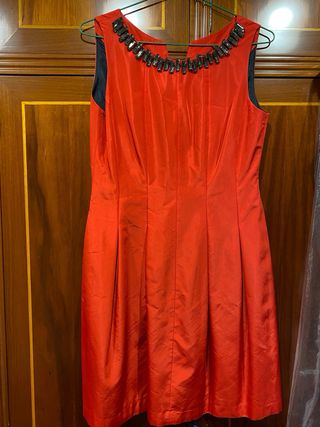 Vestido fiesta Zara M con brillantes