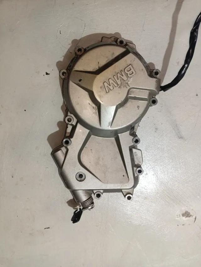 Alternador y tapa BMW S1000xr