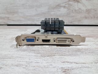 Nvidia GT 520 1GB DDR3 (ASUS)