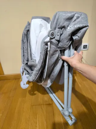 Cuna Mecedora Kinderkraft Bebé + Colchón