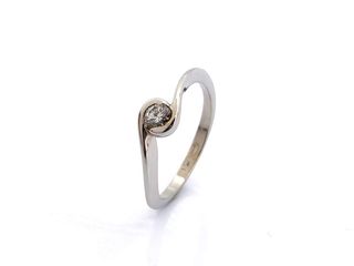 sortija oro 18k con piedra con diamante