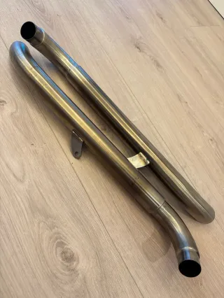 Escapes Motone Triumph Street Twin