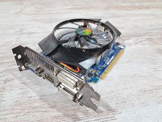 Nvidia GTX 650 OC 1GB DDR5 (GigaByte)