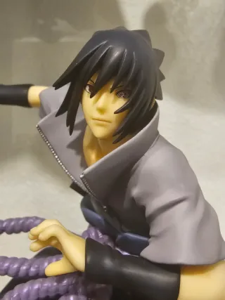 Figura Sasuke Megahouse