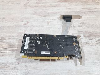 Nvidia N210 1 GB DDR3 (MSI) Perfil Bajo