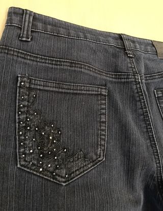 Pantalón vaquero negro