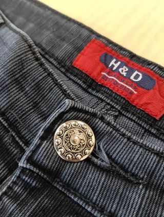 Pantalón vaquero negro