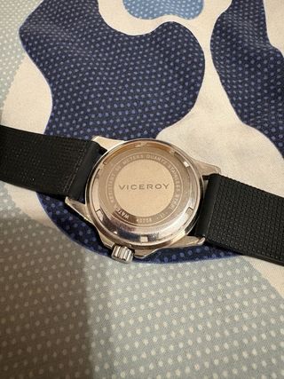 Reloj Viceroy Negro y Plateado