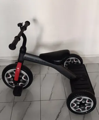 Triciclo infantil Land Rover Niños Diseño Elegante