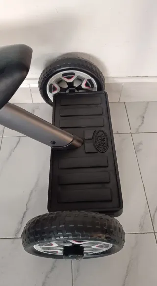 Triciclo infantil Land Rover Niños Diseño Elegante