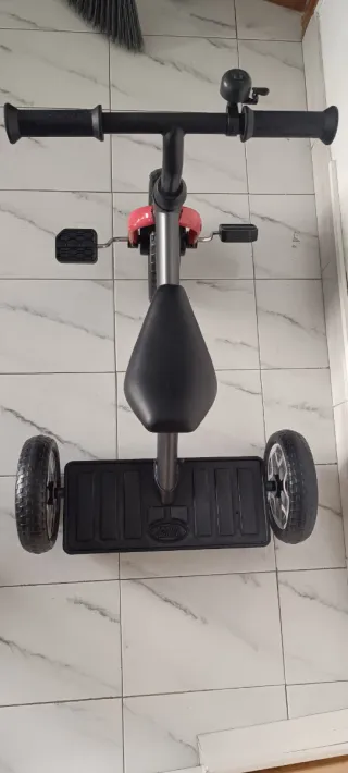 Triciclo infantil Land Rover Niños Diseño Elegante
