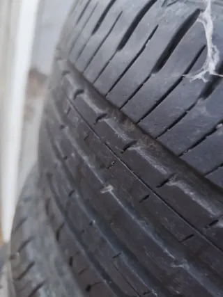 Neumáticos Falken 225/40/18
