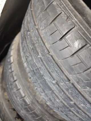 Neumáticos Falken 225/40/18