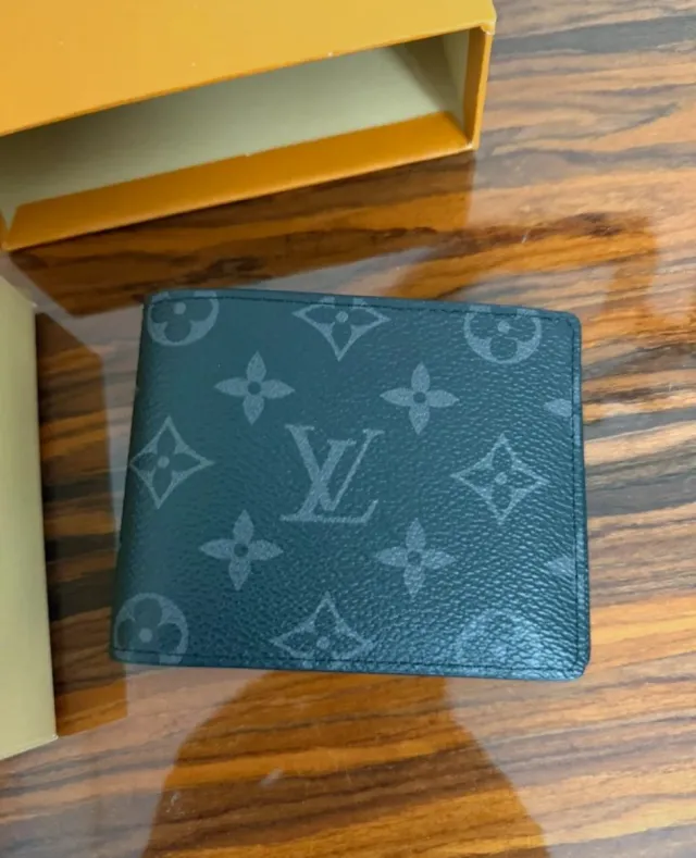 Portafoglio Louis Vuitton Grigio