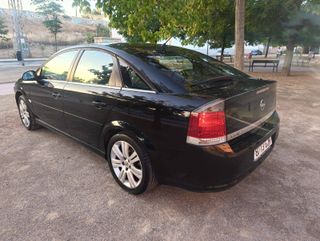 Opel Vectra 2008 1.9 CDTI