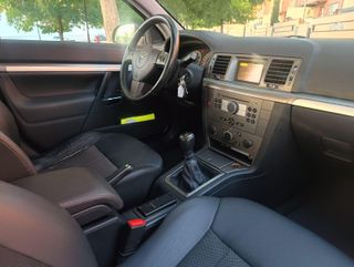 Opel Vectra 2008 1.9 CDTI