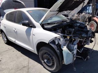 Elevalunas trasero renault 82721003 megane 1804031