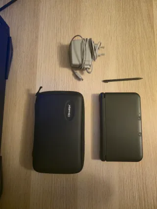 Nintendo 3DS XL Negra