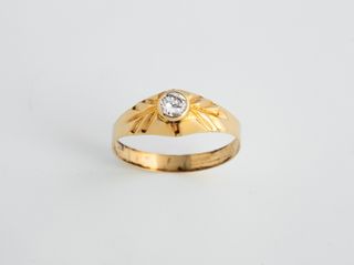 sello oro 18k con piedra con circonita