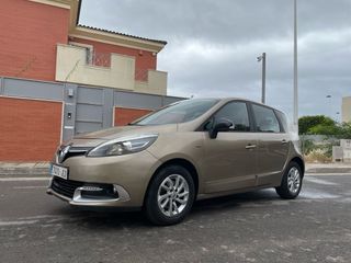 Renault Scenic 2015