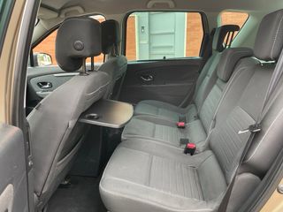 Renault Scenic 2015