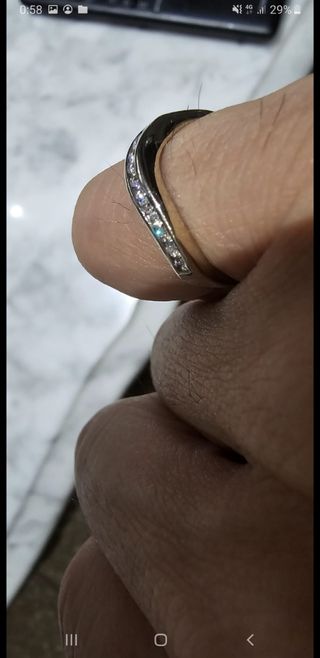 Anillo oro blanco y diamantes
