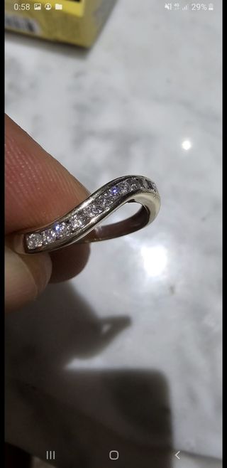 Anillo oro blanco y diamantes