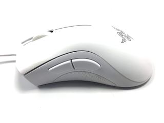 raton razer deathadder essential