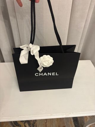 Busta Chanel con fiocco