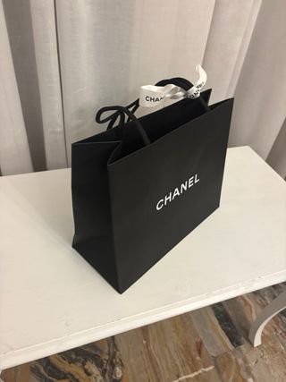 Busta Chanel con fiocco