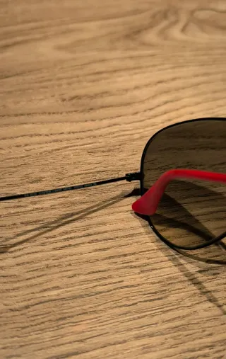 Gafas de sol Ray-Ban Aviador Negro y Rojo