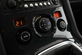 Peugeot 5008 1.6 Blue-HDi Style