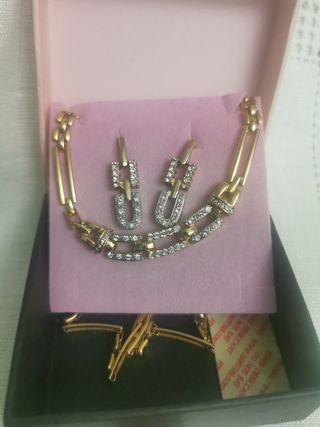 CONJUNTO COLLAR Y PENDIENTES