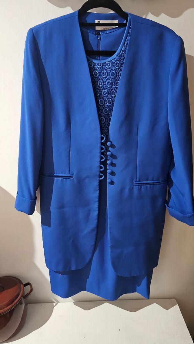 Traje DANSKIN vestido y blazer azul