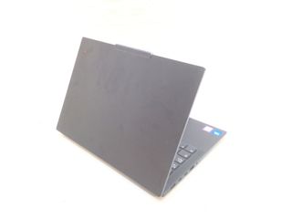 pc portatil lenovo e14 g7