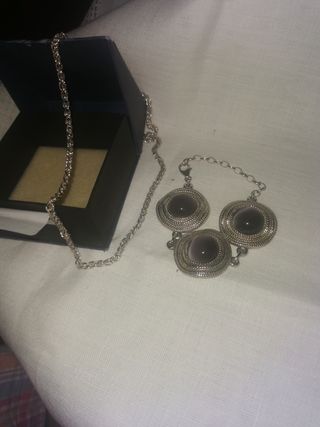 Gargantilla convertible en pulsera y cordón