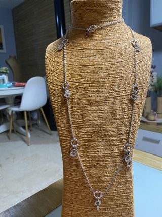 Collar largo Guess plata 